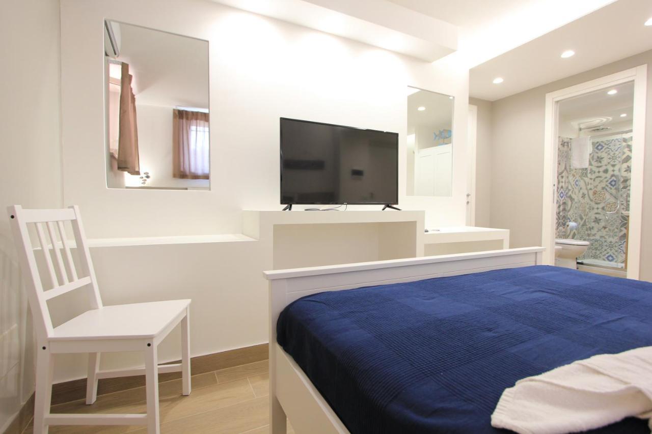 Sapore Di Mare Al Duomo Hotel Гаета Екстериор снимка